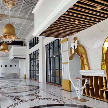 Arte Mont Kiara Host By Host Corner Suites Kuala Lumpur Exterior photo