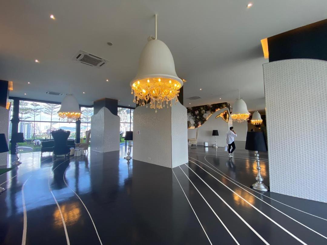 Arte Mont Kiara Host By Host Corner Suites Kuala Lumpur Exterior photo